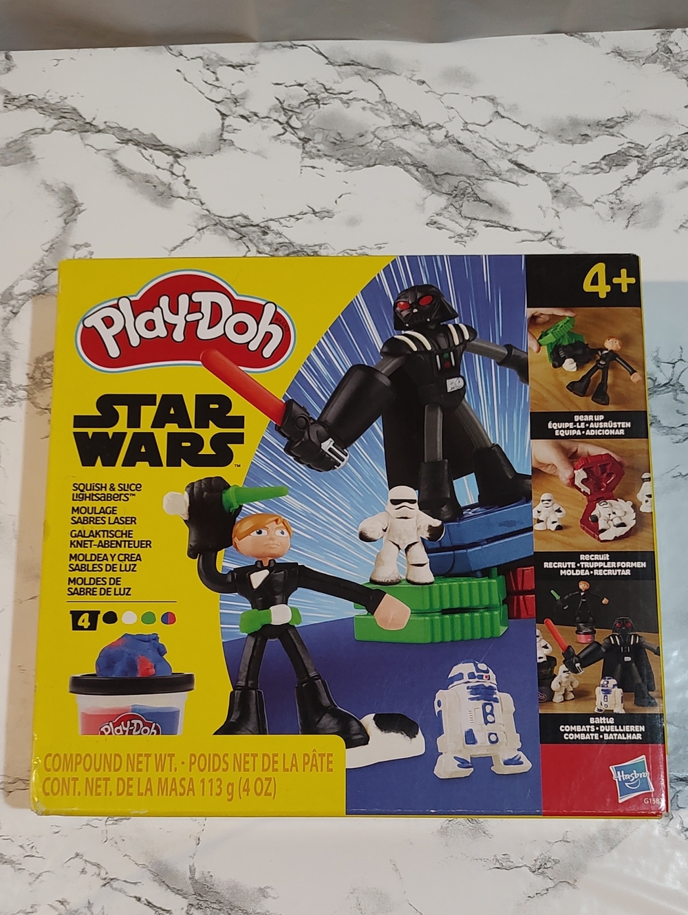 PlayDoh Star Wars Lightsabers Kids Toy Set - Yellow/Black Accent
